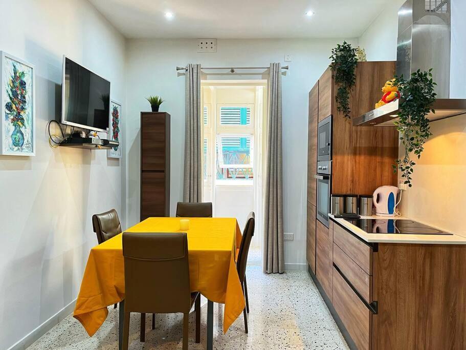 Heart Of Valletta - Apartment Екстер'єр фото